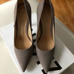 Schutz shoes never worn